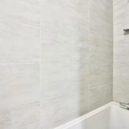 Nice 1br Flat With Parking 5 Min From The Tramway * シュレンヌ