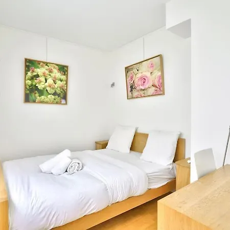 Nice 1br Flat With Parking 5 Min From The Tramway アパート *